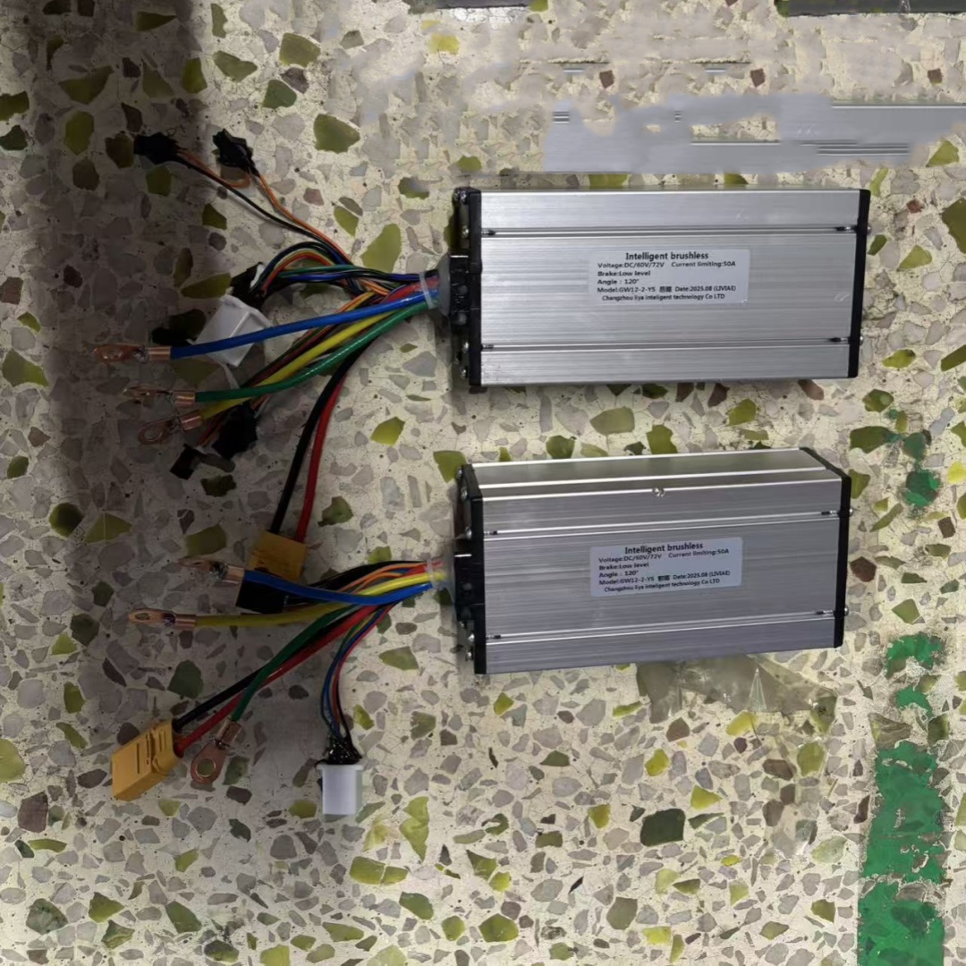 Zestaw kontrolera LIVIAE 52V 6 – 72V 45A Dual Controller recenzja i cena